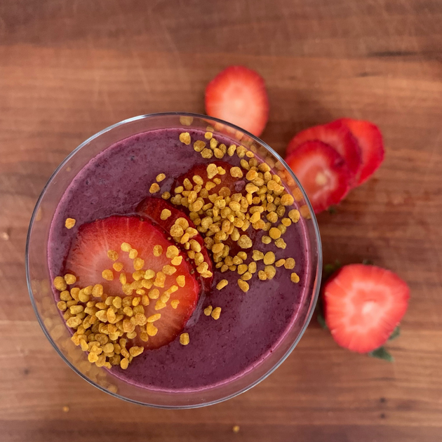 Berry Adaptogen Milkshake – Glow Flow Chefs